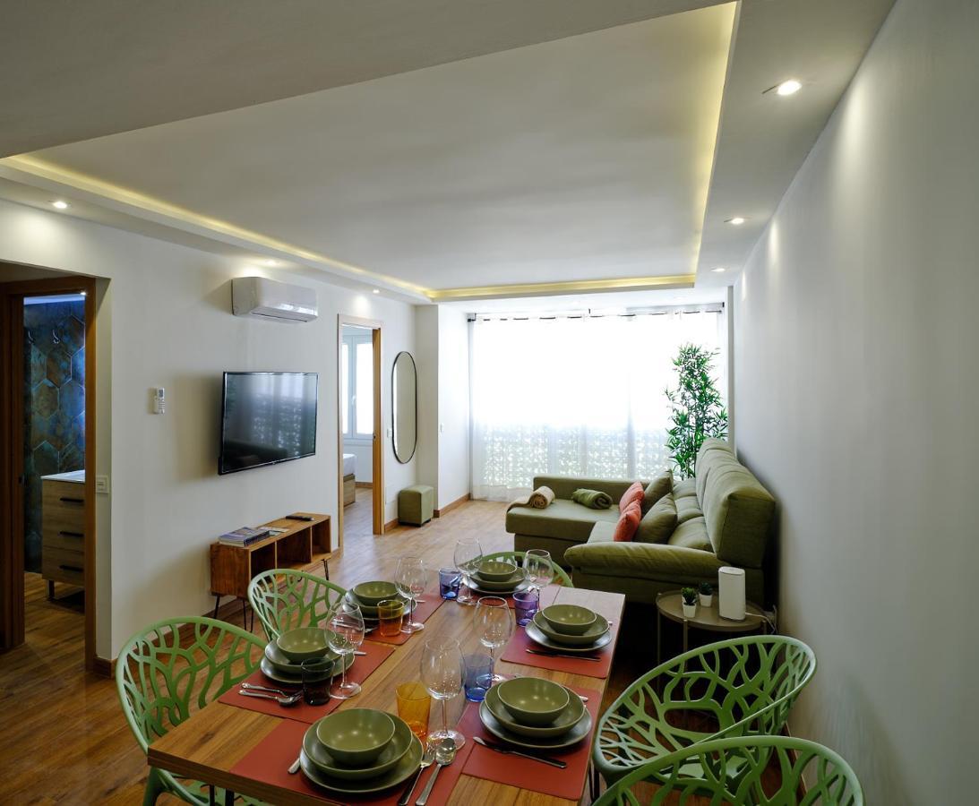 Leo Home- Bright & Centric 3 Bedrooms Apartment With Private Parking Included มาลากา ภายนอก รูปภาพ
